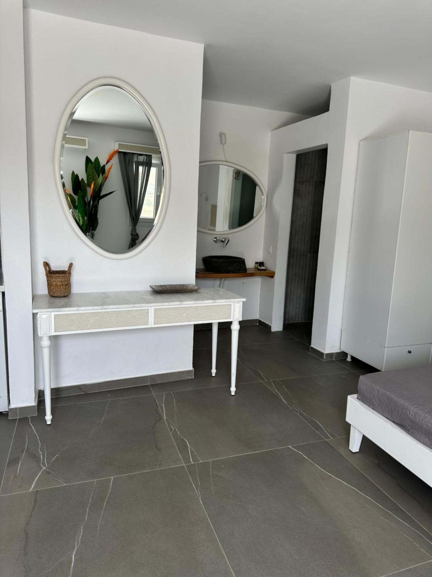 Ene'S Mykonos Apartment Klouvas ภายนอก รูปภาพ